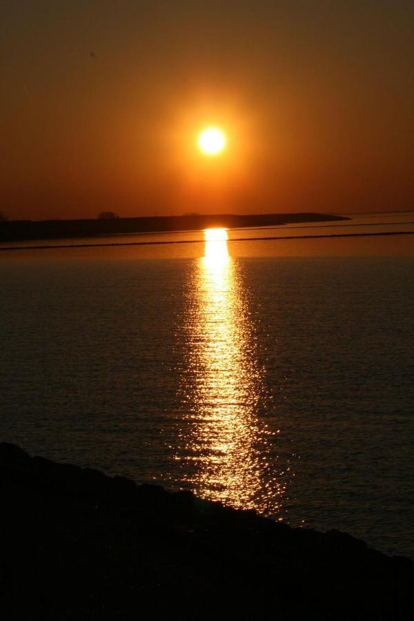 Ferienwohnung-Sonnenmeer نايهالينجازييل المظهر الخارجي الصورة